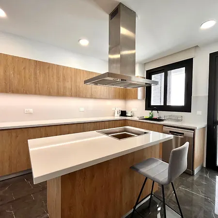 Anna Sea View Maisonette 302