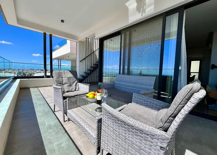 Anna Sea View Maisonette 302 Limassol